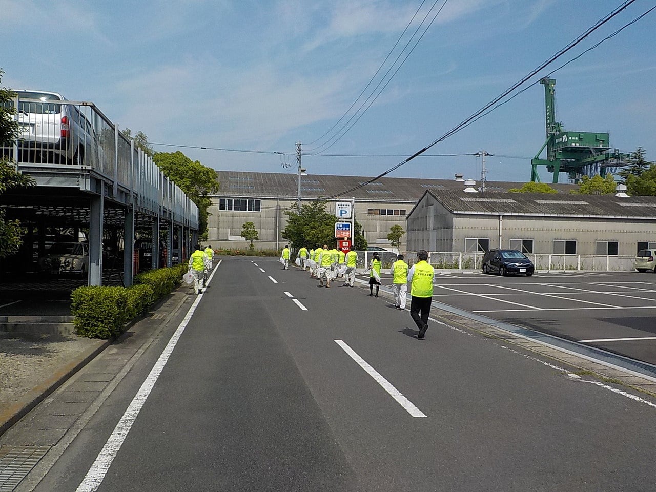 朝日新町地区一斉清掃（未来に残そう青い海！）