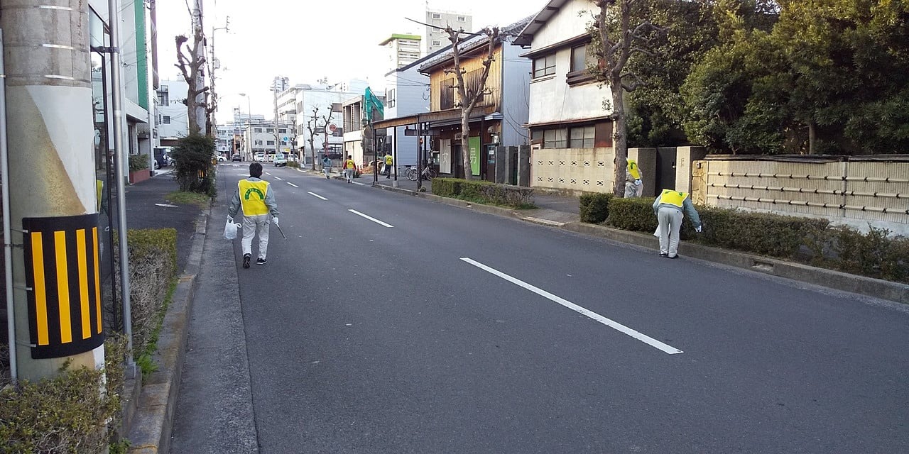 香川さわやかロード（道路清掃活動）