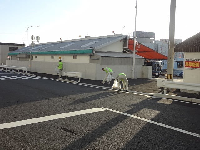 ８８クリーンウォーク四国　（道路清掃活動）
