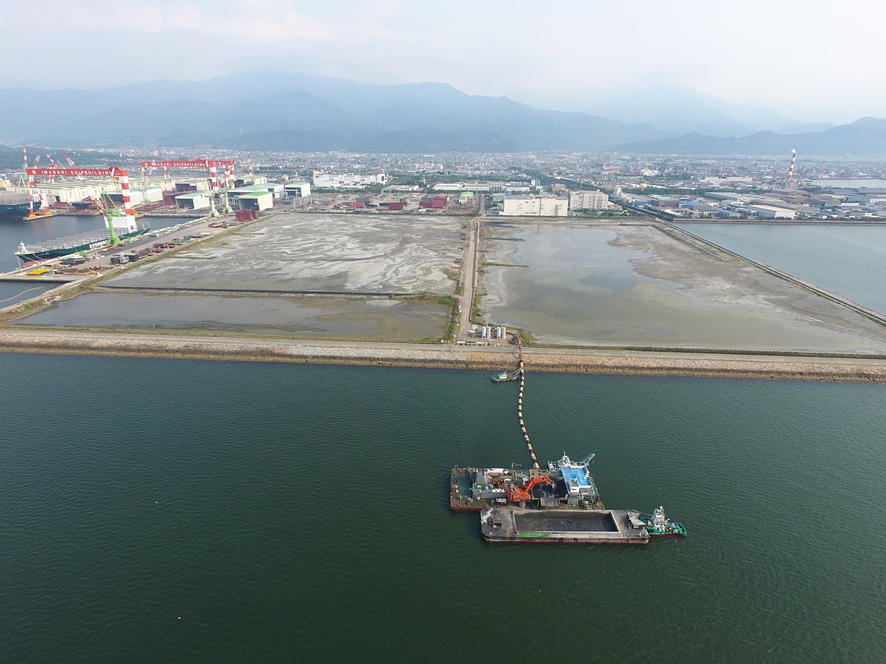航路(-7.5m)浚渫工事