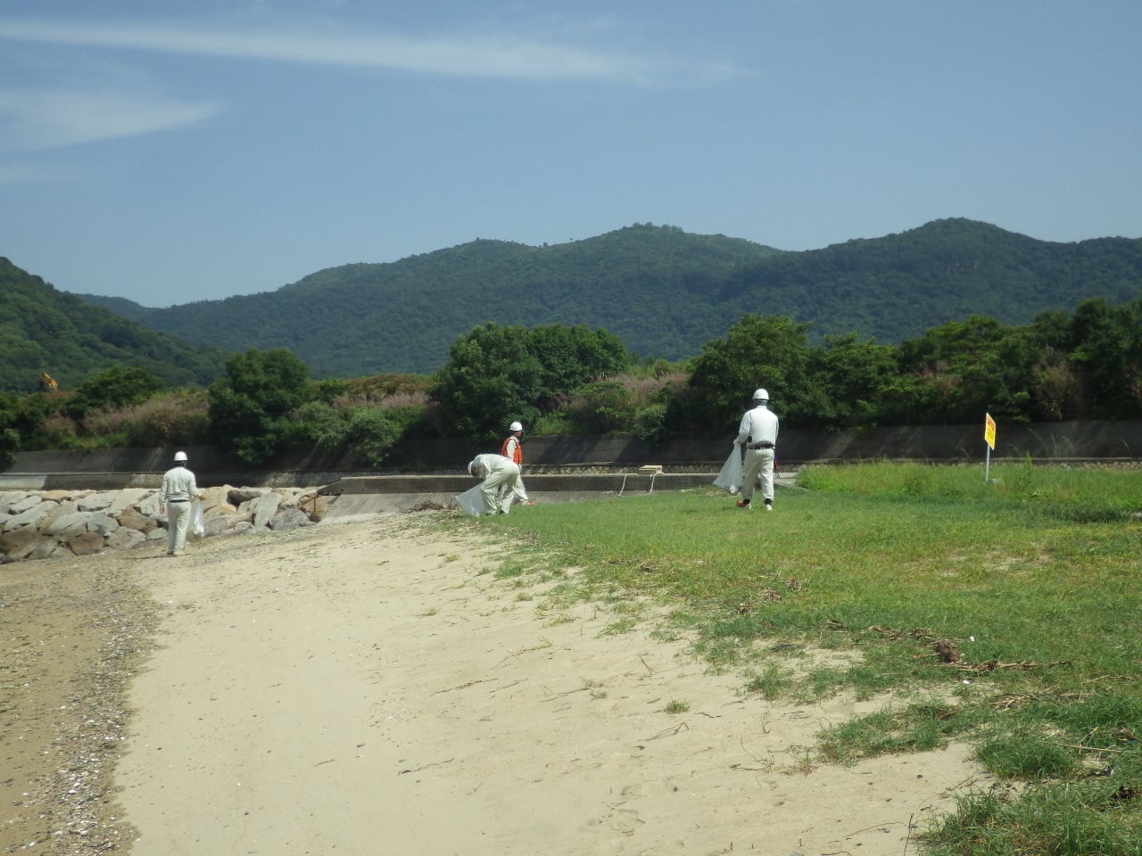 ボランティア海岸清掃（坂出王越）